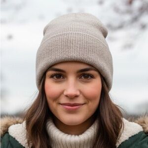 Norla Handmade Oatmeal Heather Tan Alpaca Souffle Wool Beanie OS